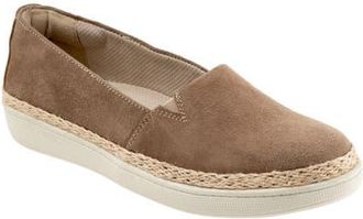 Trotters Accent Slip-On in Taupe Suede at Nordstrom, Size 10.5