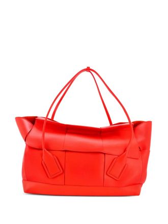 Bottega Veneta Arco Bag Maxi Intrecciato Leather Maxi tote bag - Rosso