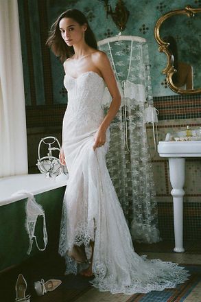 Watters Justine Strapless Lace Wedding Gown
