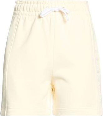 Victoria Beckham BOTTOMWEAR - Shorts e bermuda su YOOX.COM