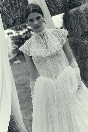 Watters Willowby by Watters Prince Lace Halter Corset Basque-Waist Ball-Skirt Wedding Gown