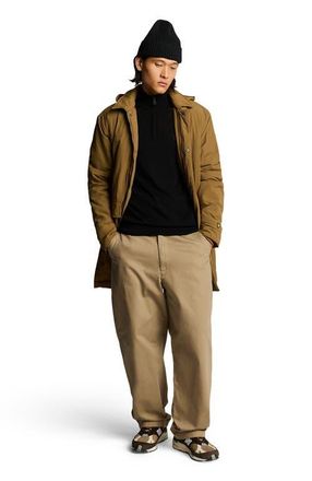 Lyle & Scott Eagle Merino Quarter Zip Sweater in Jet Black at Nordstrom, Size Xx-Large