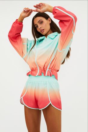 Beach Riot Nadia Short In Guava Jelly Ombre