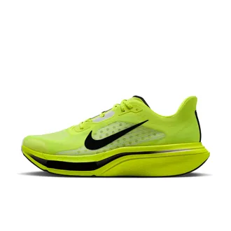 Nike Mens Pegasus Plus 2 Road Running Shoes in Yellow | IM2541-700