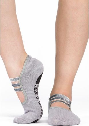 Arebesk Sparkle 2-Pack Closed Toe Grip Socks in Gray at Nordstrom, Size Medium