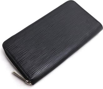 Louis Vuitton Black Epi Leather Long Wallet (Bi-Fold) (Pre-Owned)