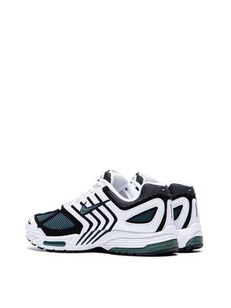 Nike Air Pegasus 2K5 Sneaker - White