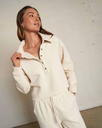 perfectwhitetee Vinny Fleece Henley Top In Sugar