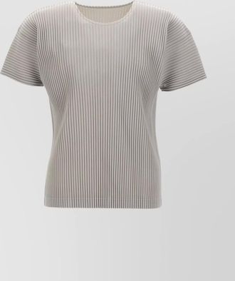 Homme Pliss&eacute; Issey Miyake ribbed texture round neck short sleeves