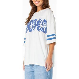 Roxy Game Day Oversize Graphic T-Shirt in Cloud Dancer at Nordstrom, Size Xx-Large