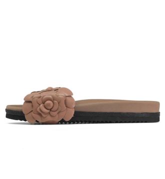 Roam Womens Fleur Slides In Peony Pink