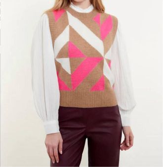 Kinross Cashmere Lucia Geo Vest In Almond Multi