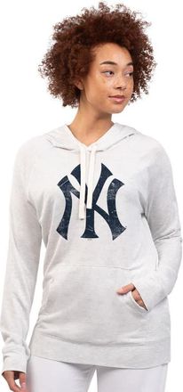 G-III 4Her by Carl Banks Womens G-III 4Her by Carl Banks Oatmeal New York Yankees Pregame Pullover Hoodie at Nordstrom, Size Xx-Large