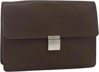 Louis Vuitton Pre-owned Clutches, female, Brown, Size: ONE SIZE Pre-owned Taiga Leather Clutch Bag