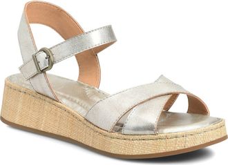 B&oslash;rn Cannes Platform Sandal in Light Gold Metallic at Nordstrom, Size 11