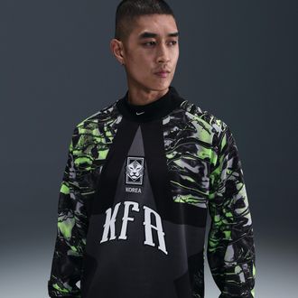 Nike Korea Hollywood Keeper Nike Mens Soccer Shirt in Black | IO0788-010