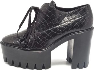 Stella McCartney Stivali con effetto coccodrillo goffrato - Nero