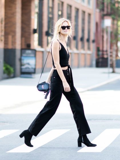 This Victoria Secret Angel knows how to wear top-to-toe black