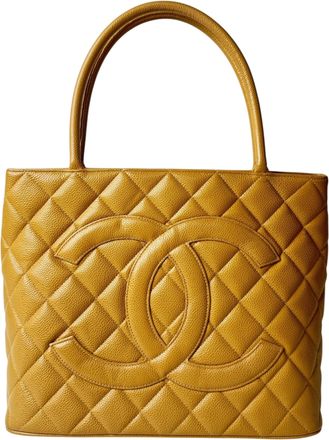 Chanel Beige Grained Calfskin Tote Bag (Pre-Owned)