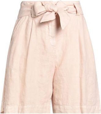 Eleventy Shorts & Bermuda Shorts