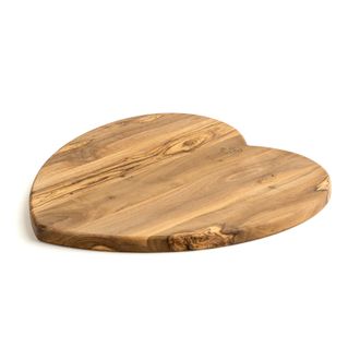 B&eacute;rard Olivewood Cutting Board, Heart Shape, 11 x 6.7 x 0.63