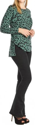 Papillon Spotted Step Hem Stretchy Sweater In Sage