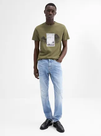 HUGO BOSS Mens 708 light-blue jean with worn details Slim fit