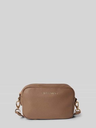 Valentino Handbags Crossbody Bag mit Logo-Applikation Modell Brixton in Taupe, Gr&ouml;&szlig;e 1