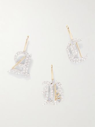 Stone and Strand Pendente In Oro 14 Carati Con Diamanti Initial Gothic