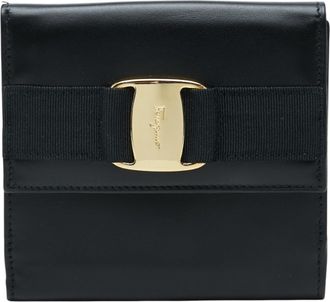 Ferragamo Black Leather Wallet (Bi-Fold) (Pre-Owned)