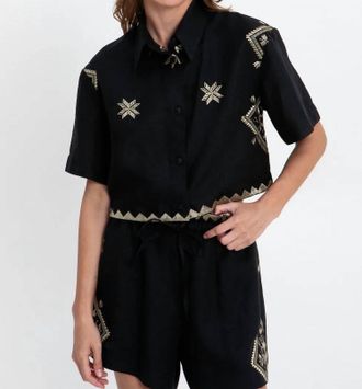 Greek Archaic Kori Cropped Lefkada Short Sleeve Shirt In Black-Gold