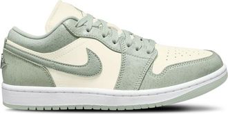 Nike Jordan Womens AJ 1 Low - Basketball Shoes Sail/Seafoam Size 10.0