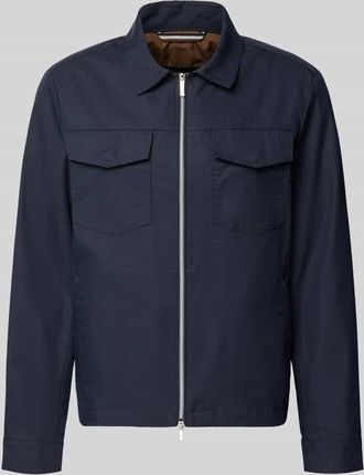 Bugatti Jacke mit Pattentaschen und Zweiwege-Rei&szlig;verschluss in Marine, Gr&ouml;&szlig;e 46