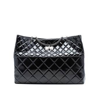 Chanel Tweedekans Gequilted Patenten Heruitgave 2.55 Tote