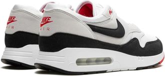 Nike Womens Air Max Sneaker White Leather Suede Mesh
