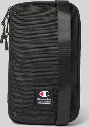 Champion Crossbody Bag mit Label-Detail in Black, Gr&ouml;&szlig;e 1