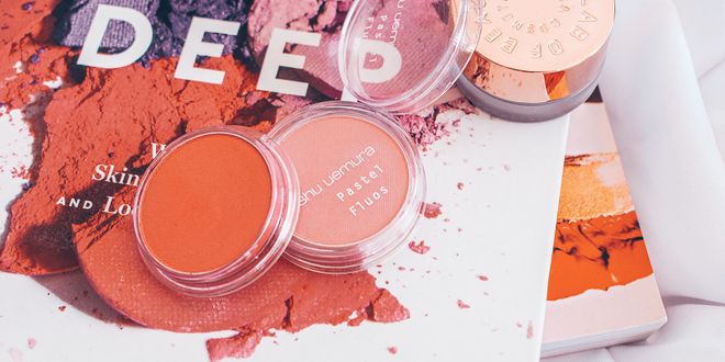 This is when you should throw away old makeup products, throw away old makeup, this is when you should throw away old makeup products