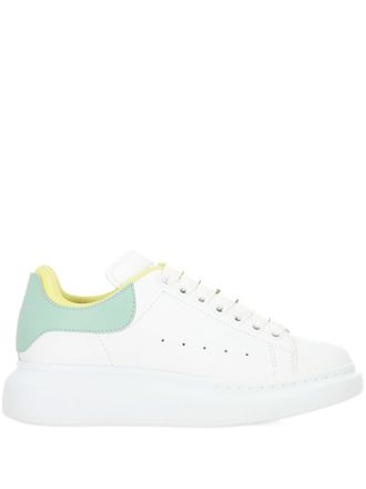 Alexander McQueen: Green Shoes / Footwear now up to −57