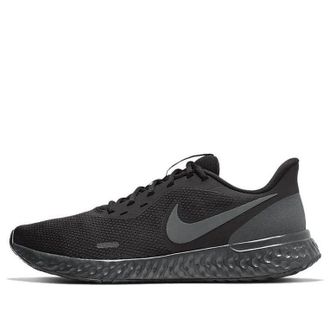 Nike Revolution 5 Black BQ3204-001