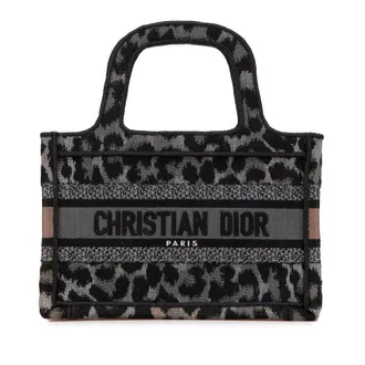 Dior Pre-owned Dior Mizza Mini Embroidered Canvas Leopard Book Tote 50-MA-0261