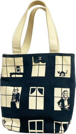 Chanel Black White Canvas Tote Bag (Pre-Owned)