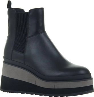 Naked Feet Womens Guild Ankle Boot In Black