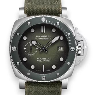 Officine Panerai Submersible Automatic Green Dial Mens Watch PAM01697
