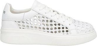 Emanuelle Vee Sneakers