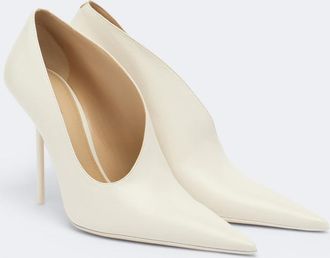 Victoria Beckham Sloane leather pumps