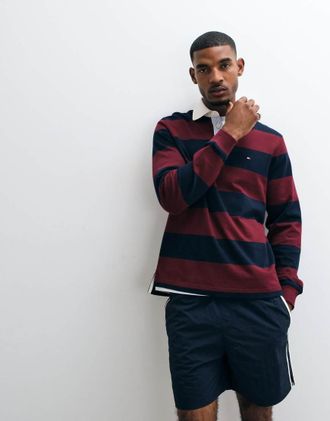 Tommy Hilfiger maglia rugby con logo bandiera a righe bordeaux/blu navy-Rosso