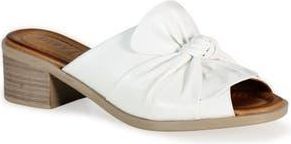 Diba Know How Block Heel Sandal in White at Nordstrom Rack, Size 10Us / 40Eu