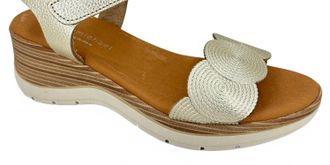 Eric Michael Womens Honey Sandals In Gold
