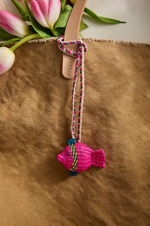 Terrain Iraca Animal Icon Bag Charm