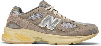 New Balance Unisex 2010 Grey Days in Marrone/Grigio/Beige, Sintetica, Taglia 37.5